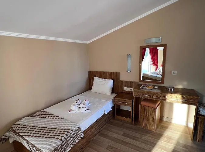 Szálloda Havana Kemer